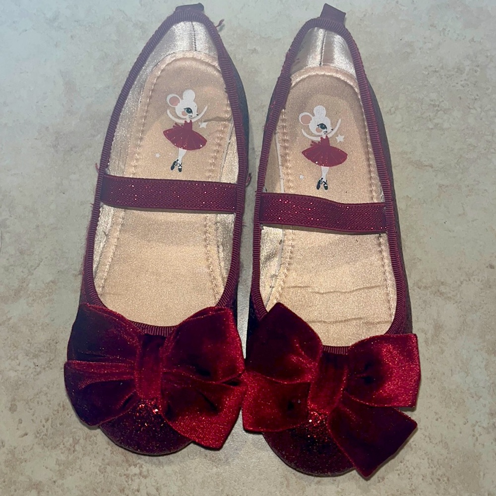Red glittery ballet shoes